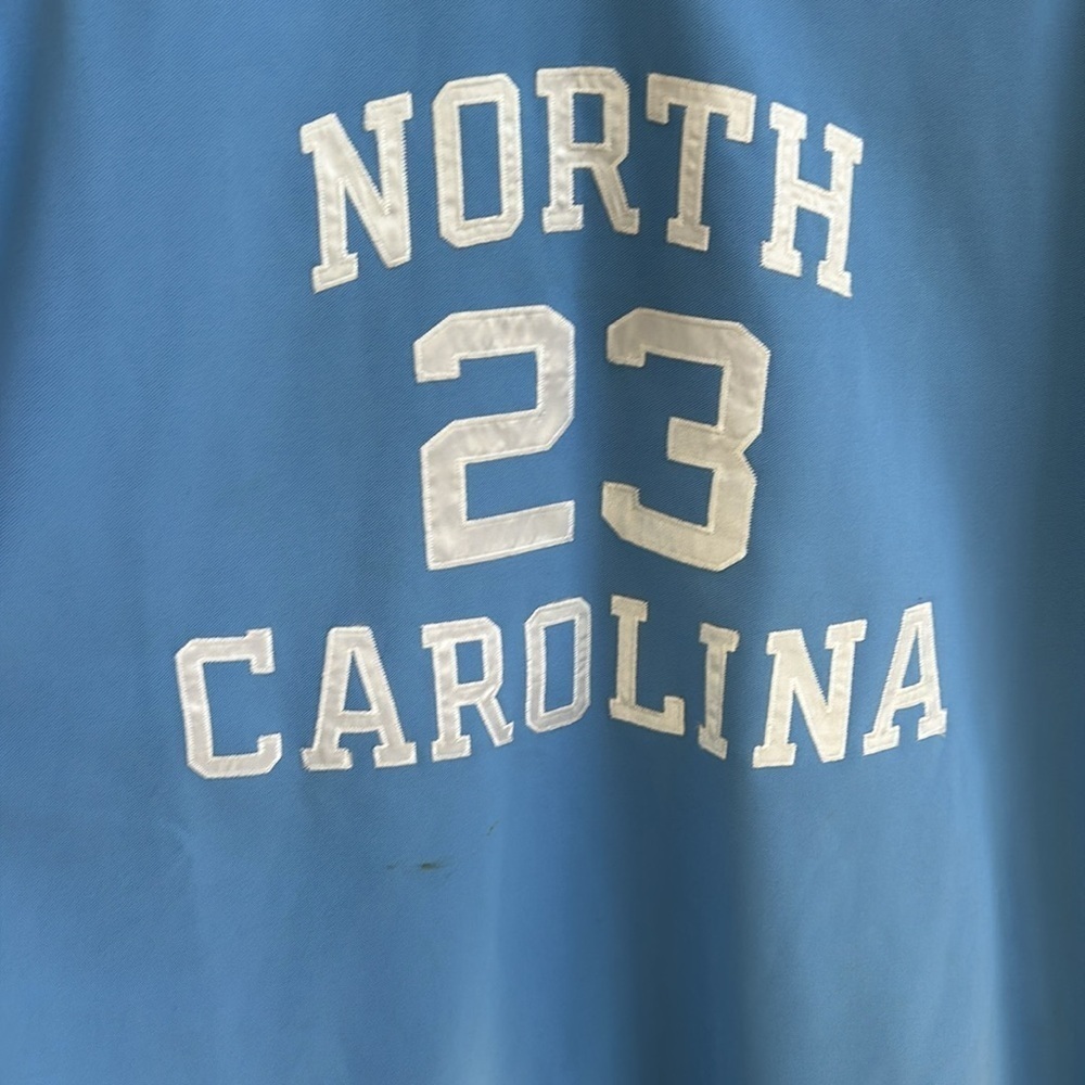 Michael Jordan UNC USA Reversible Basketball Jersey Size XL - Picture 3 of 16